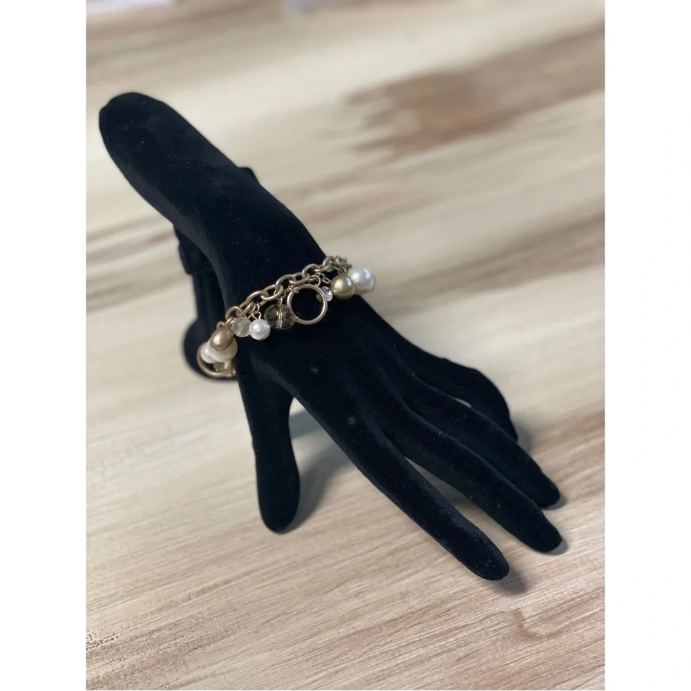 NWT Faux Pearl & Beaded Dangle Chain Bracelet
